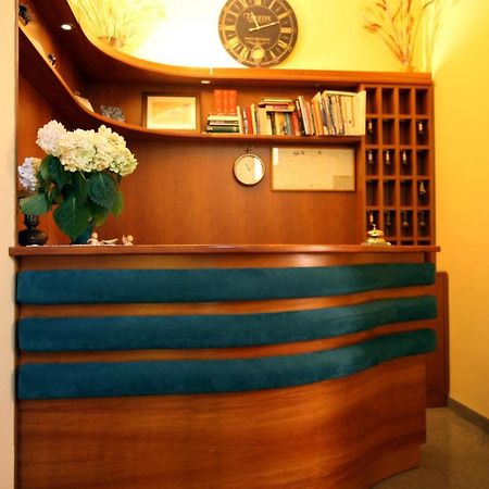 Albergo I Longobardi Chiusi Luaran gambar