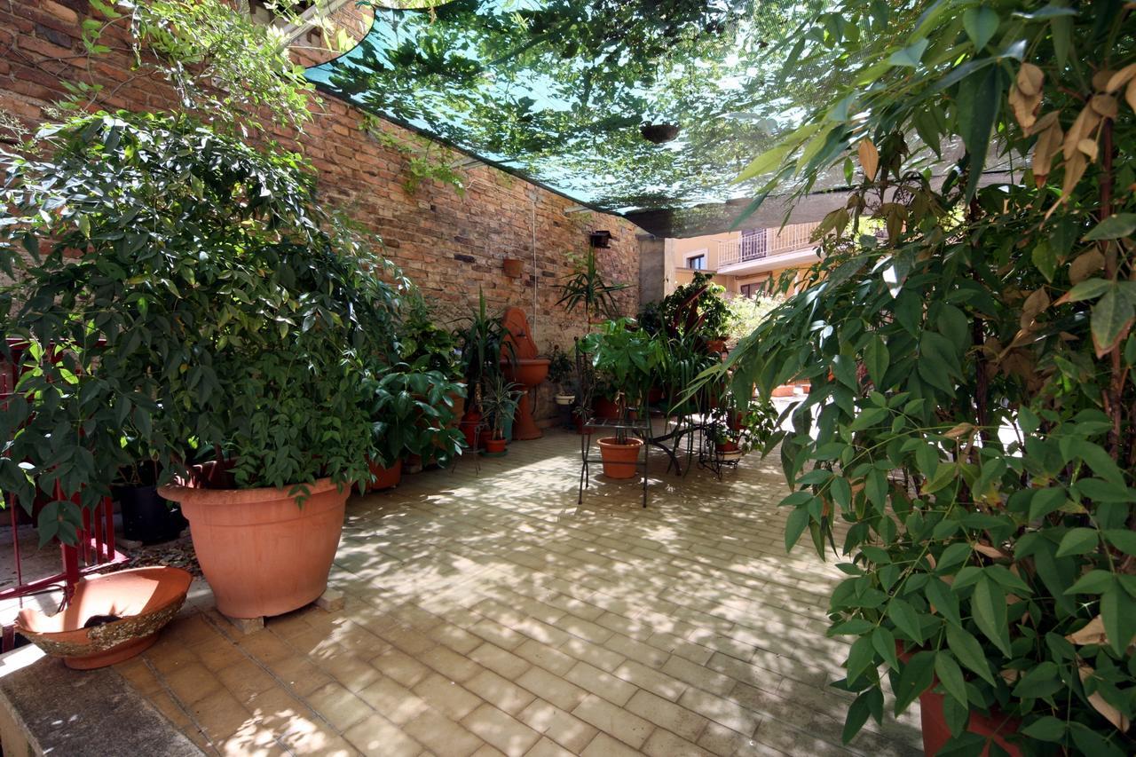 Albergo I Longobardi Chiusi Luaran gambar